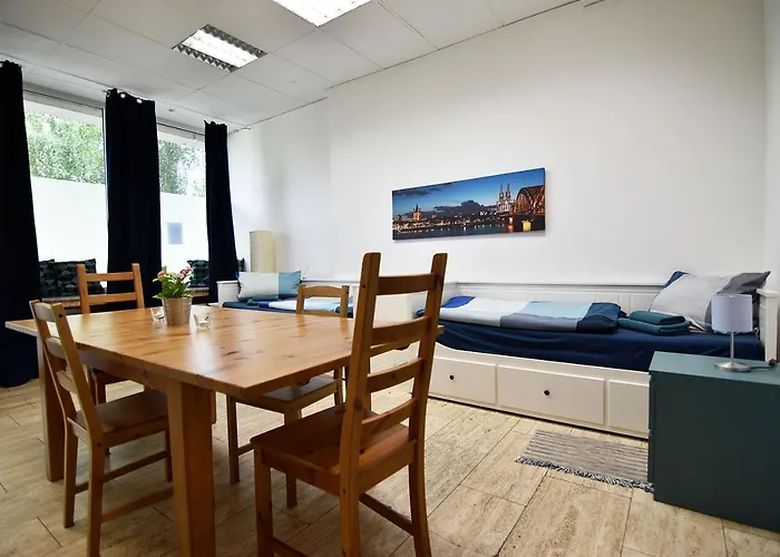 Boardinghouse In *free Wifi* 公寓 *