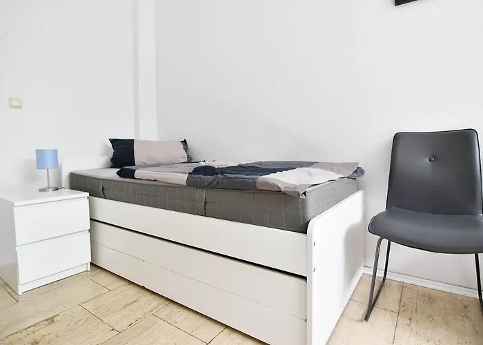 Boardinghouse In *free Wifi* 公寓 *