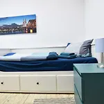 Boardinghouse In *free Wifi* *