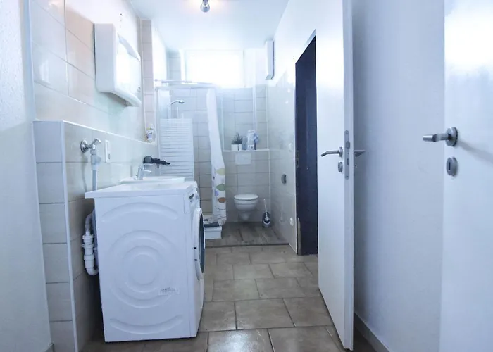 Boardinghouse In *free Wifi*